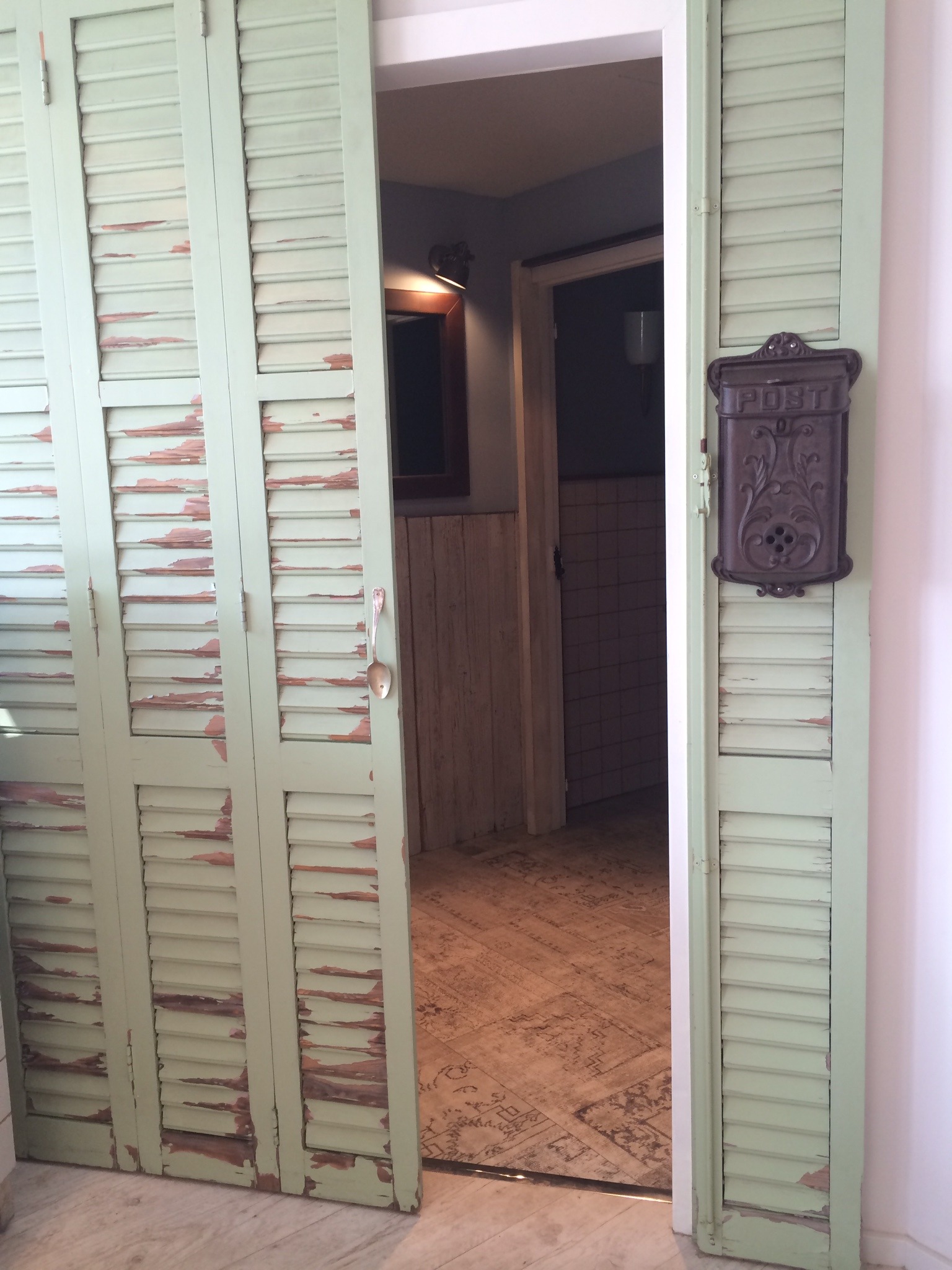 2014 年完成的普罗旺斯风格酒吧设计-3