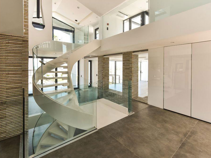 海景别墅的智能重生-8