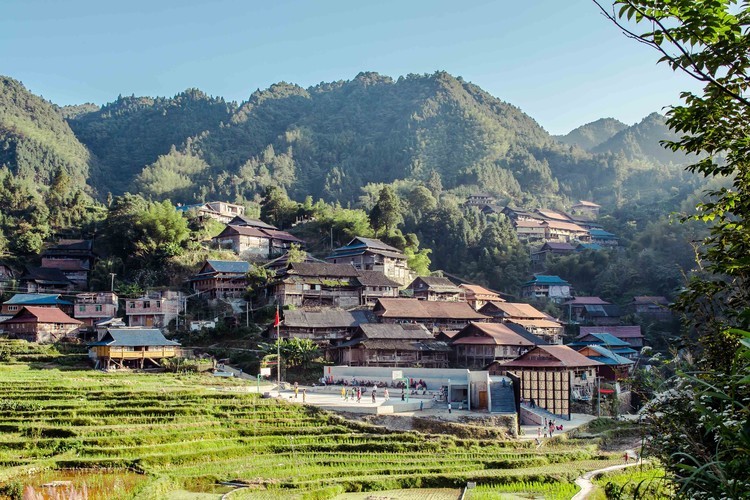 大宝小学与文化中心 | 融入瑶族文化的山地建筑-12