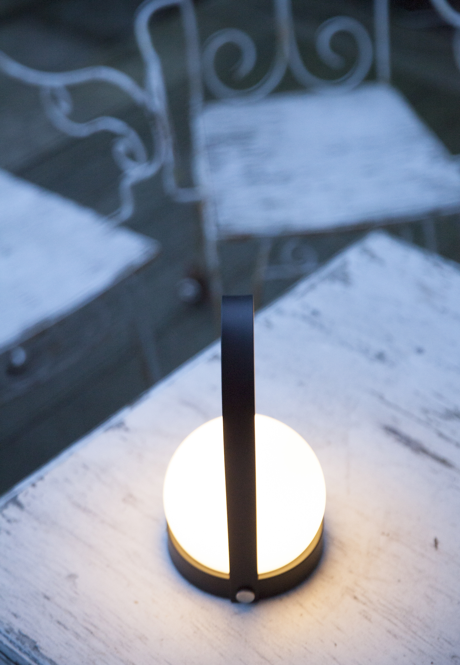 卡丽便携式充电 LED 灯——极简设计与“hygge”的完美结合-22