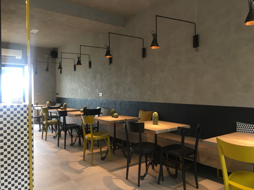 2017 年完成的意大利 Spazio77 Barbistrot 酒吧设计-11