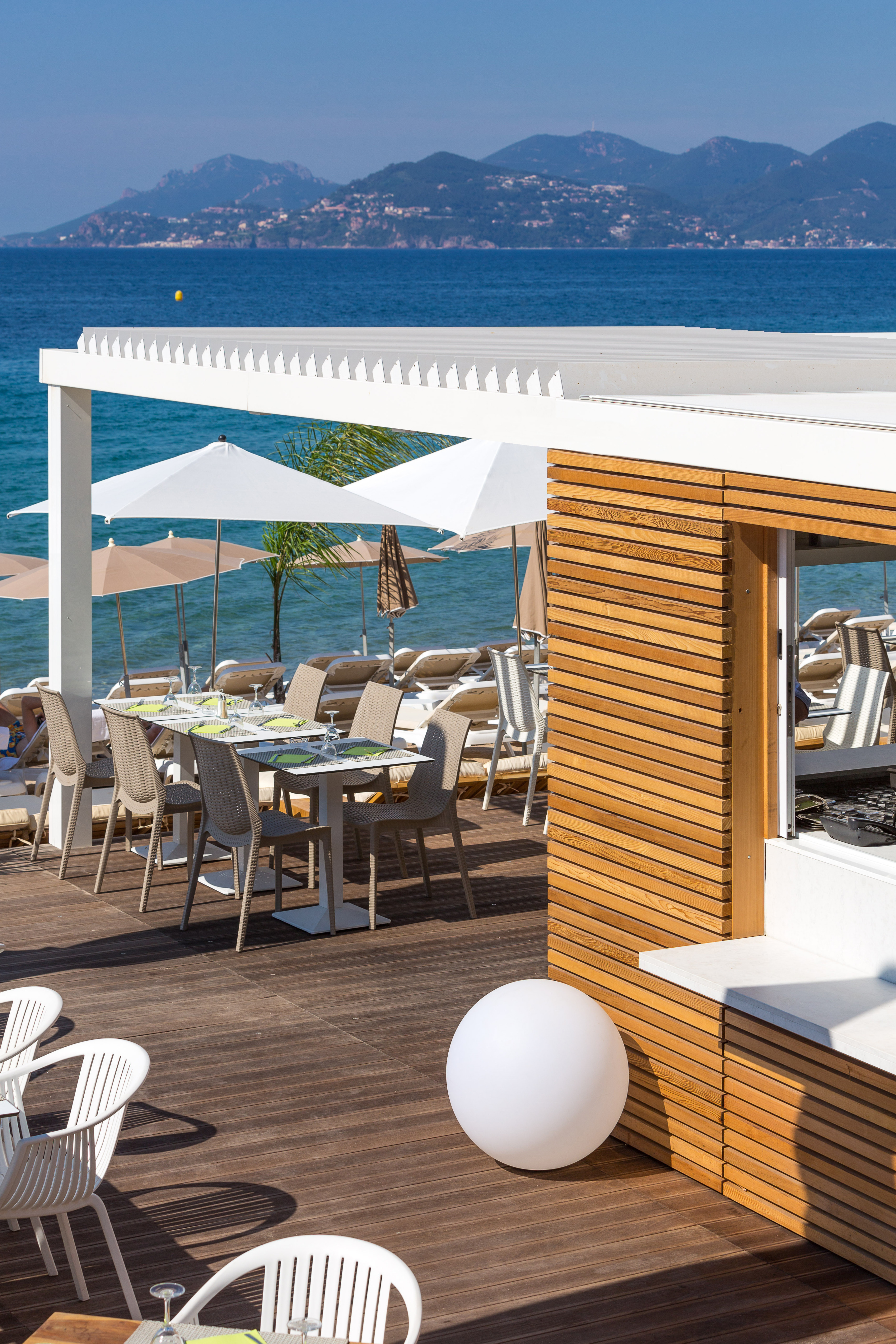 2015 年意大利海滨度假设施室内设计-8