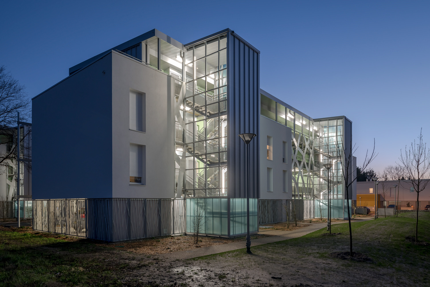 2018 年完工的 Les Erables 公寓设计展现独特魅力-66