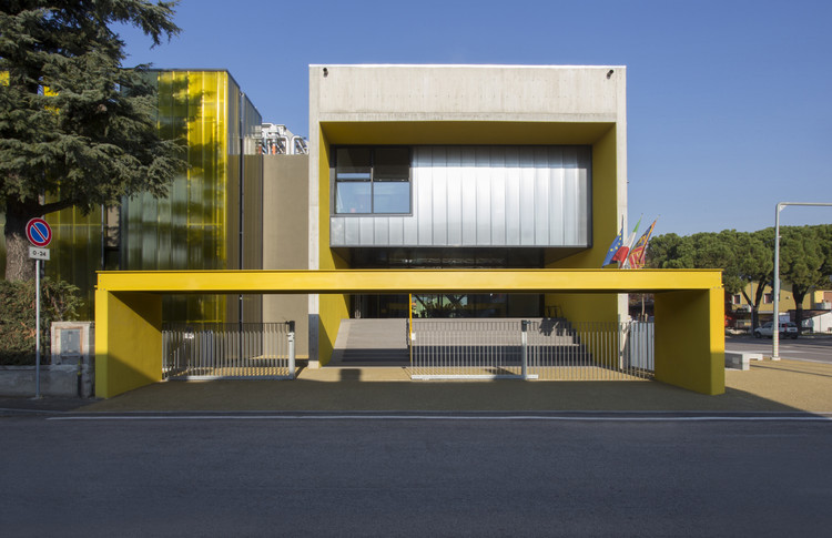 G·扎内拉小学翻新与扩建-10