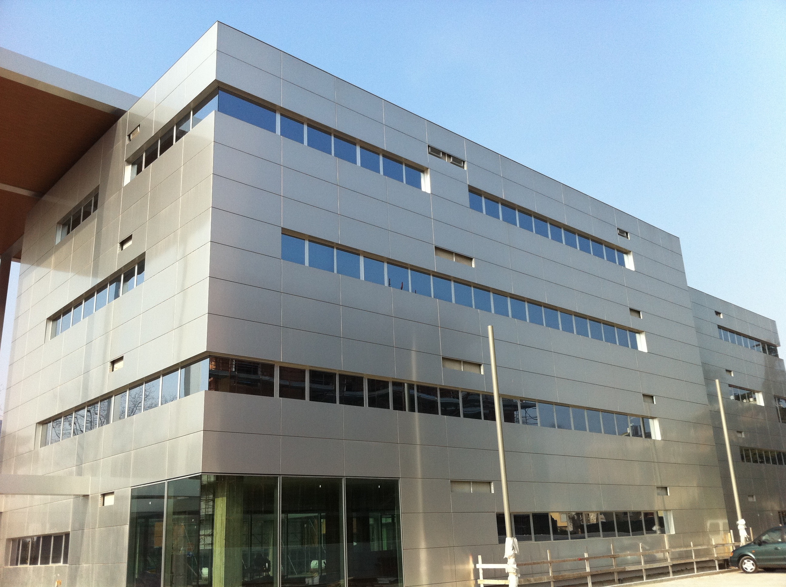 2012 年完工的商务中心设计案例-2