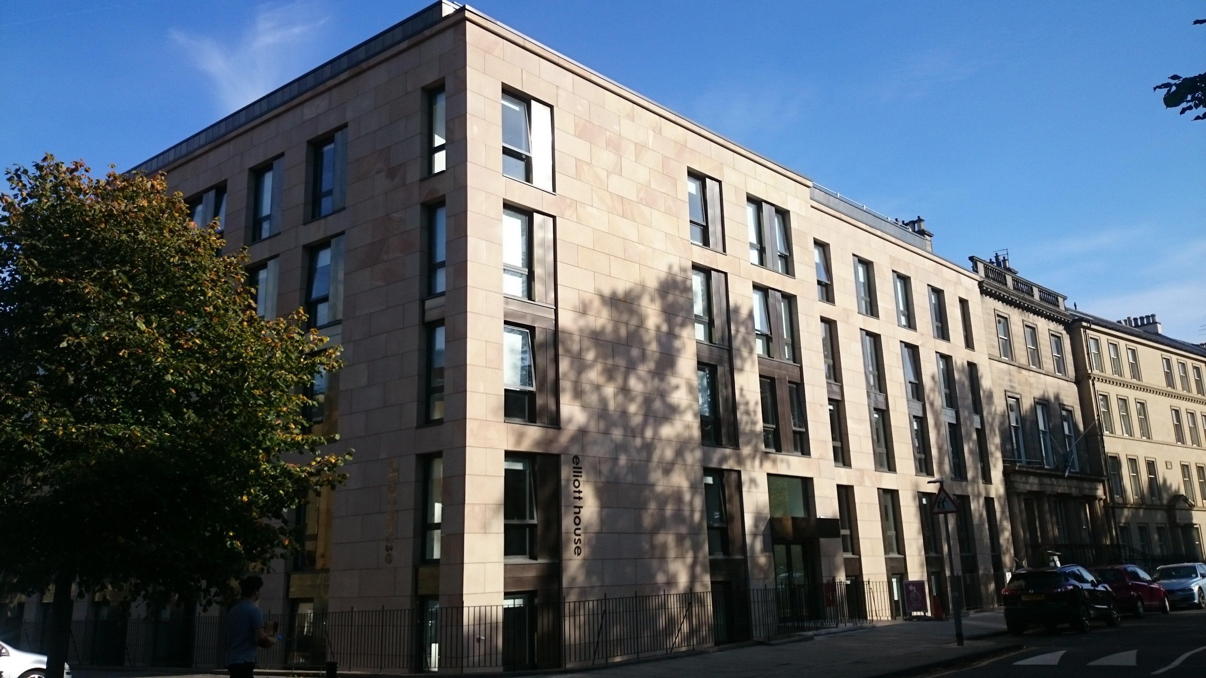 融合传统与创新的大学宿舍设计-0