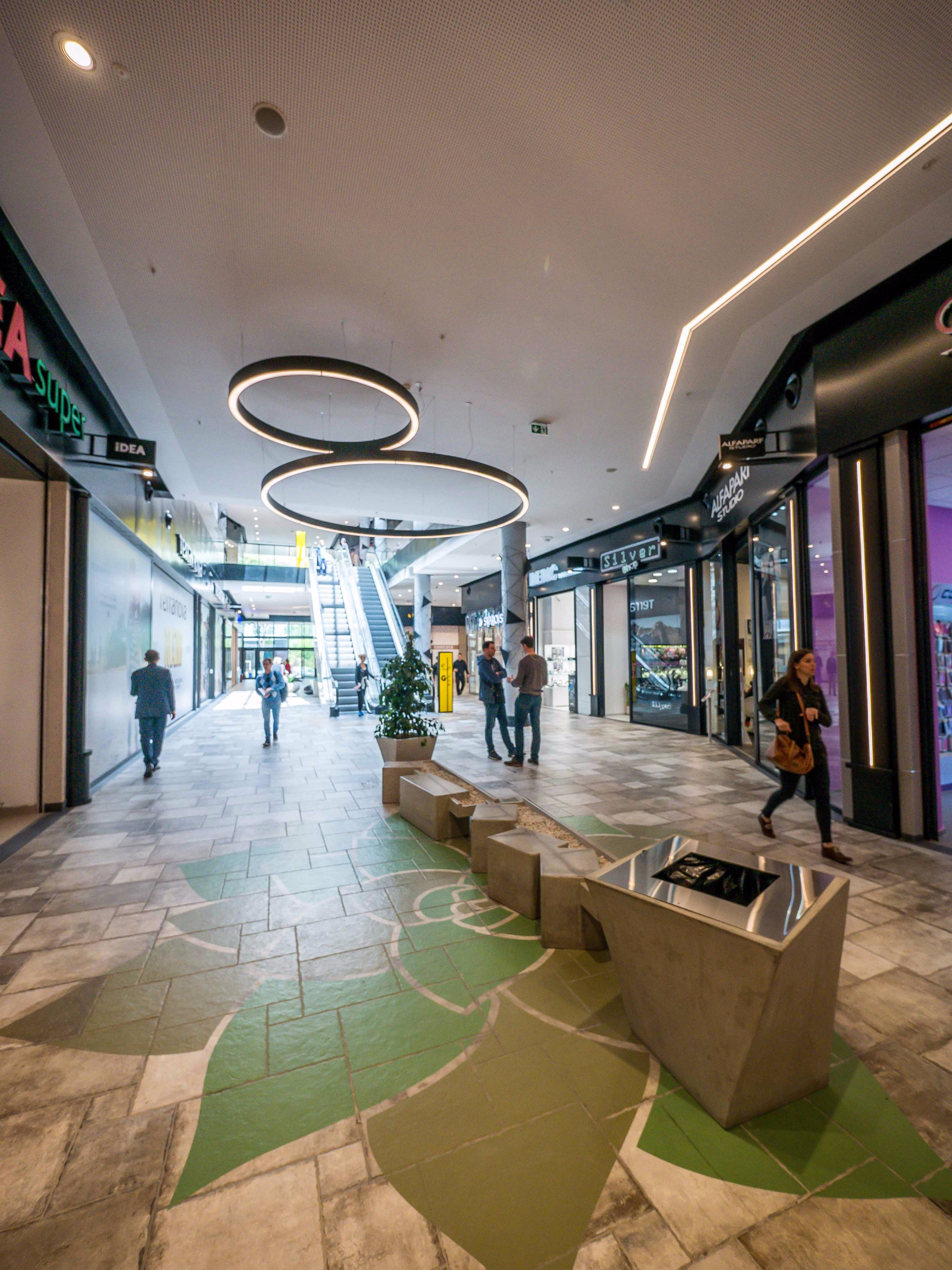 贝尔格莱德 BIG 时尚购物中心 | 现代都市购物天堂-10