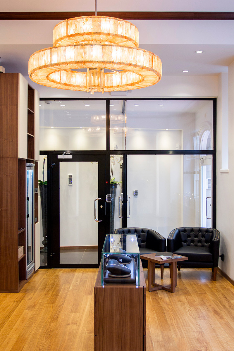 2015 年斯德哥尔摩 LuxuryWatches 旗舰店设计-17