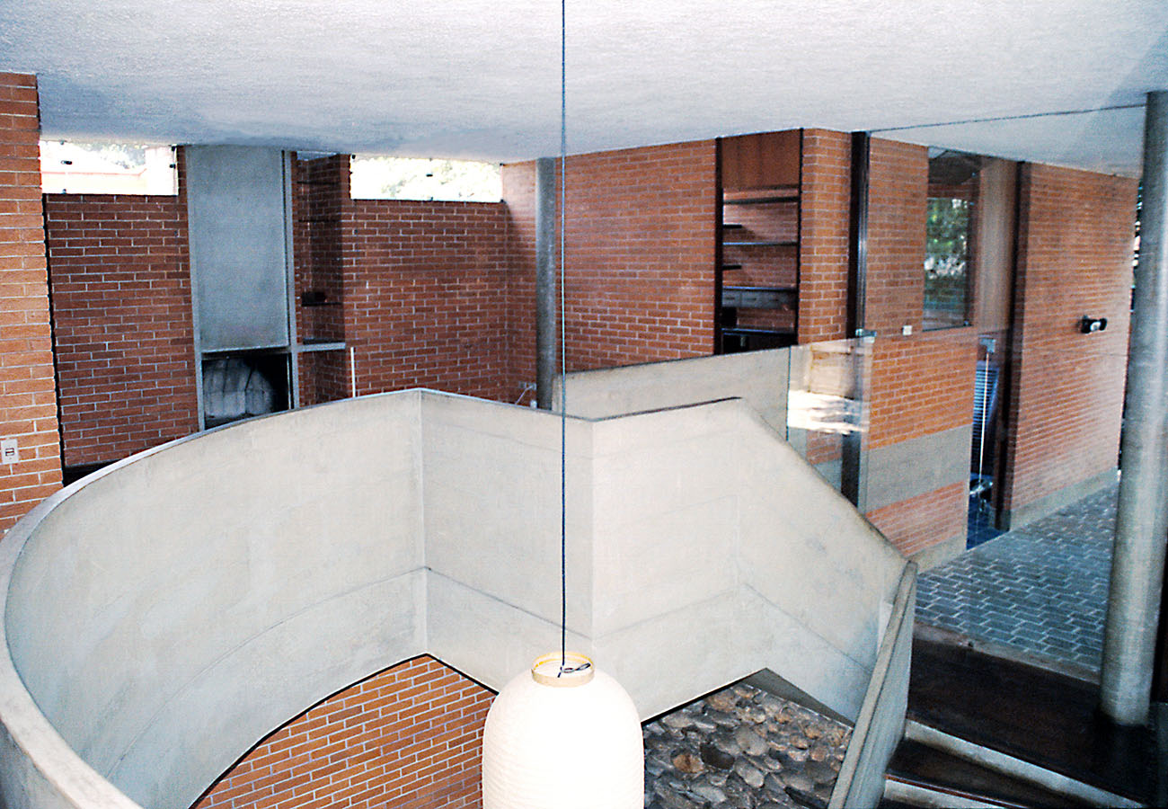 绿意盎然的家庭住宅-49