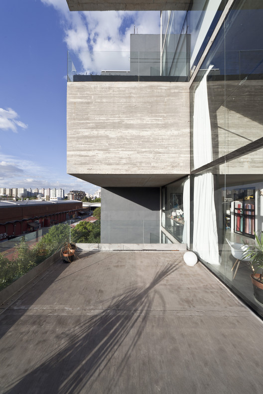 布宜诺斯艾利斯巴勒莫区的中间空间探索-15