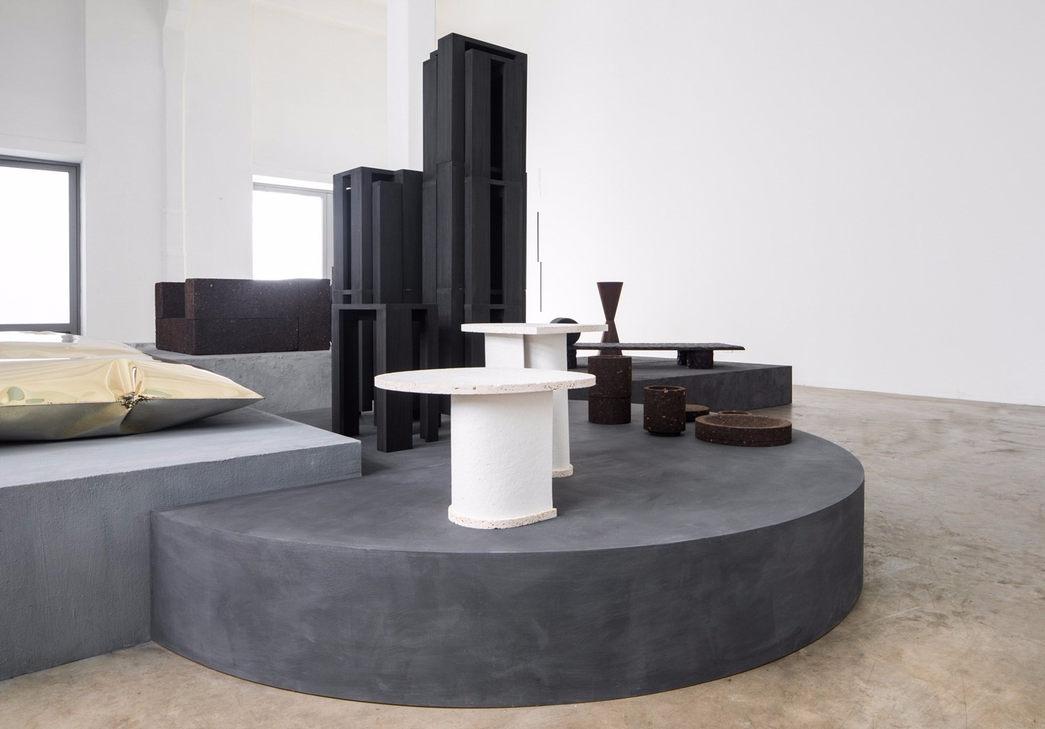 禁欲主义设计师工业装置 | 比利时新设计之大胆情感-14