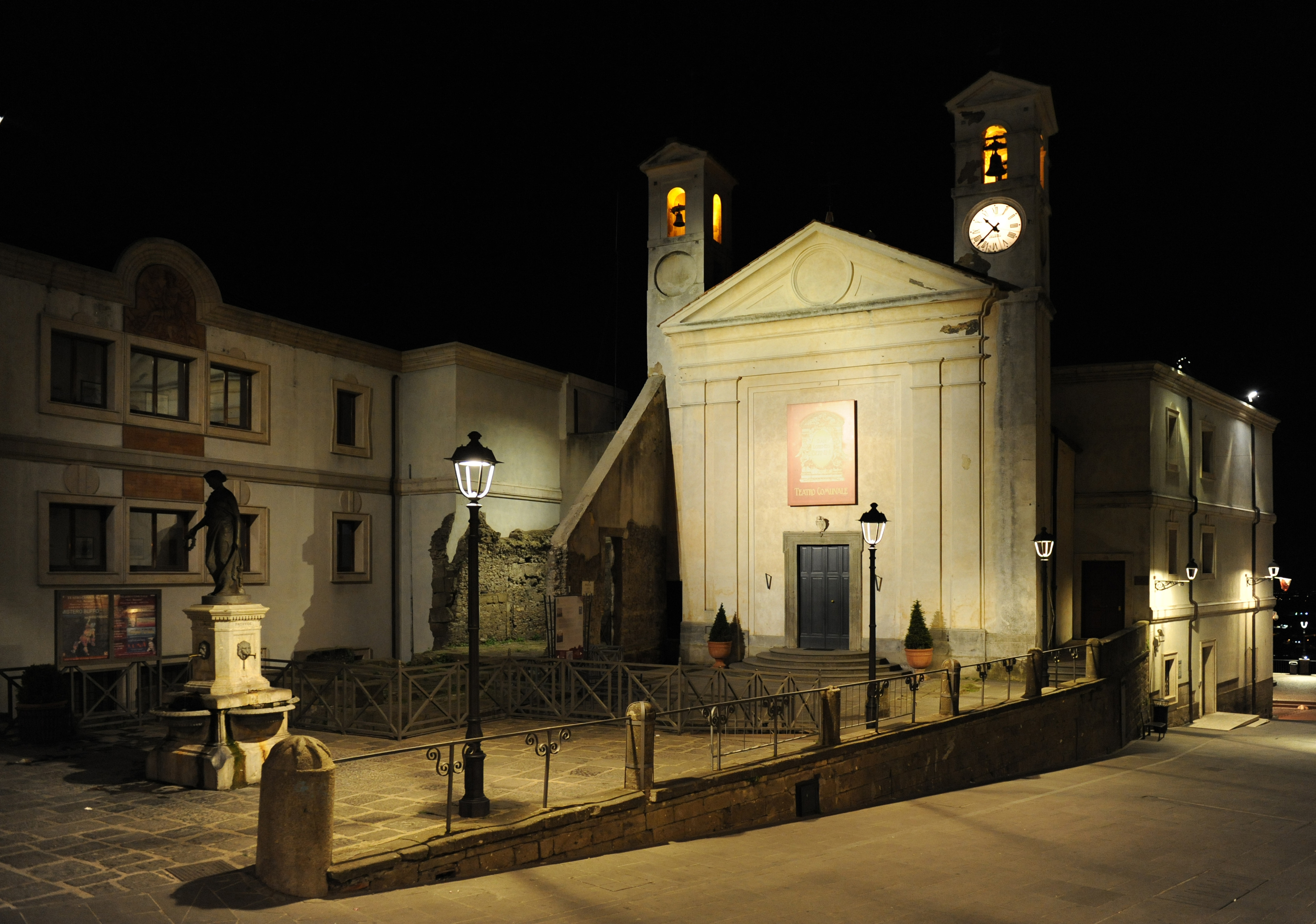 历史古城阿里恰的灯光复兴(Ariccia città della luce)-3