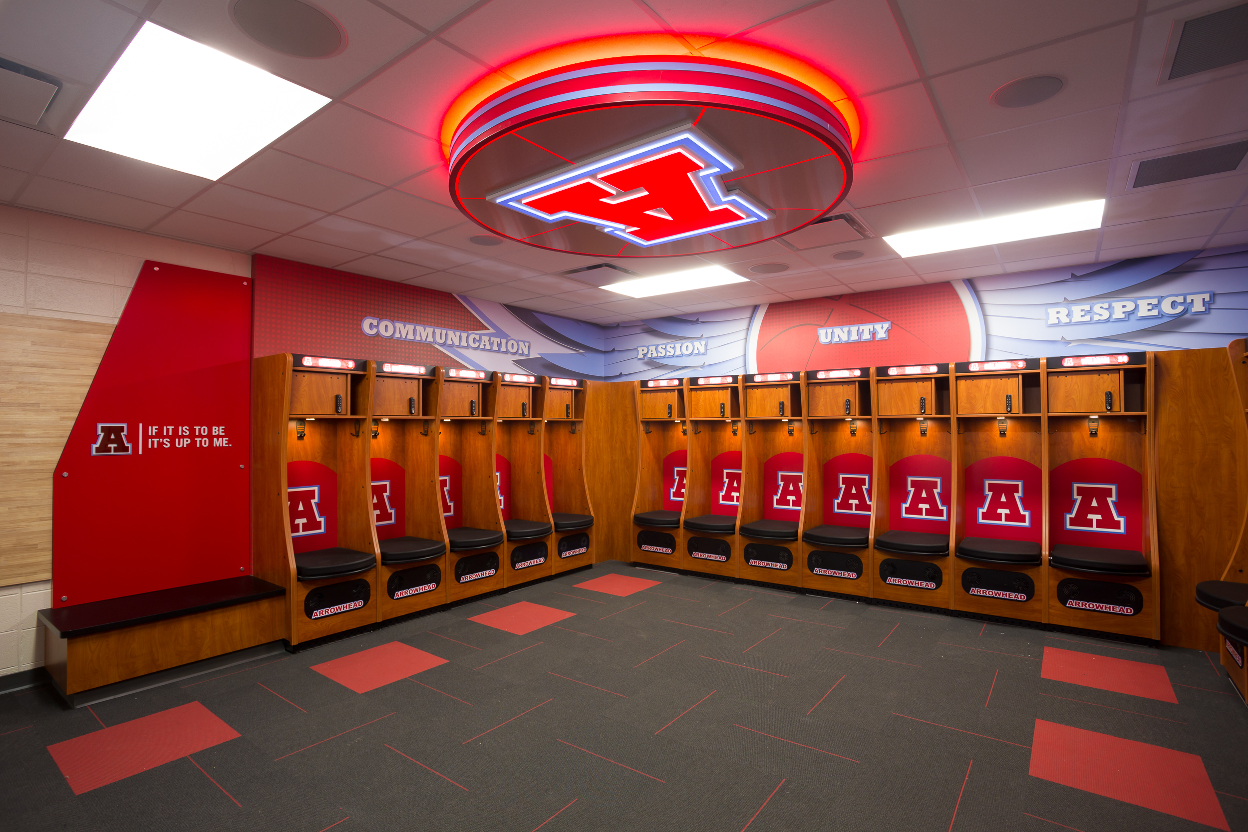 箭头篮球更衣室-7