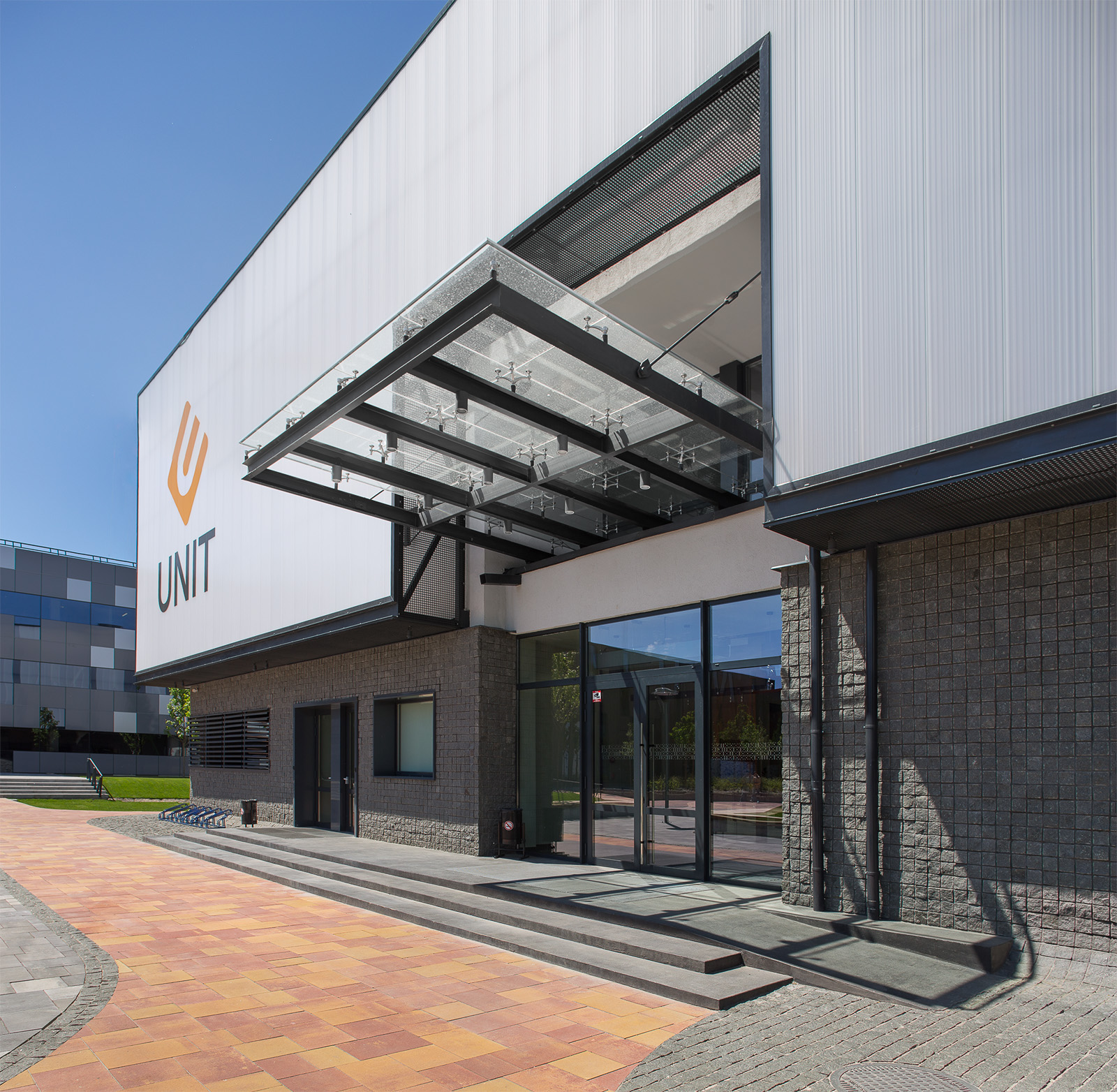 乌克兰创新教育中心，室内设计展现未来感-1