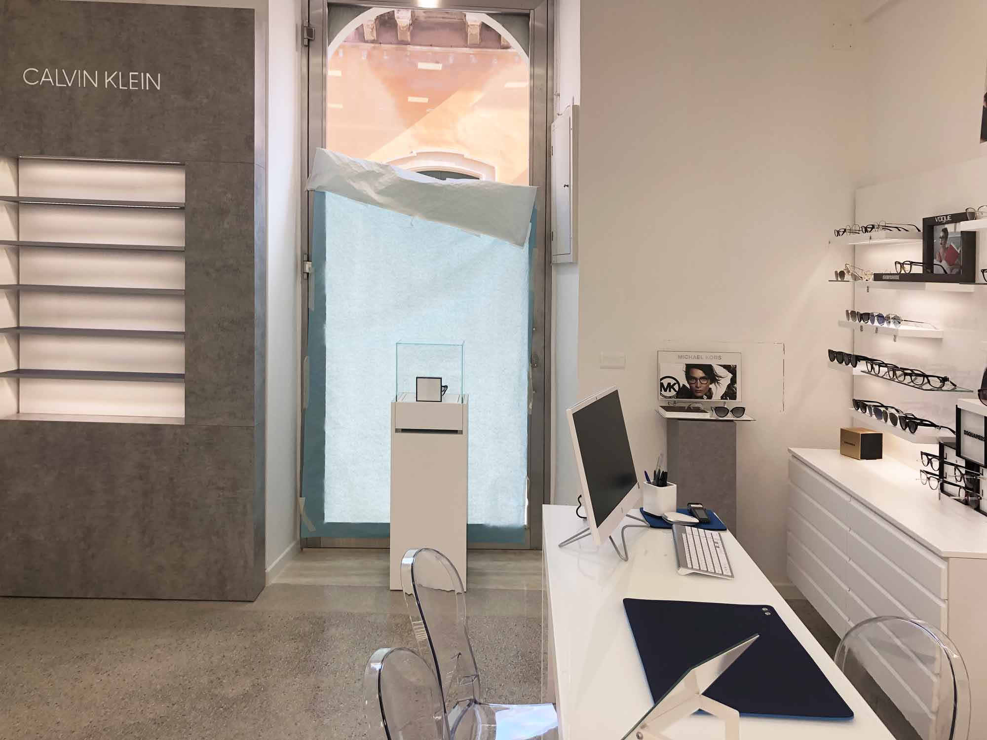 2019 年 Ottica Ciurlia 室内设计案例 | 历史建筑的恢复与创新-2