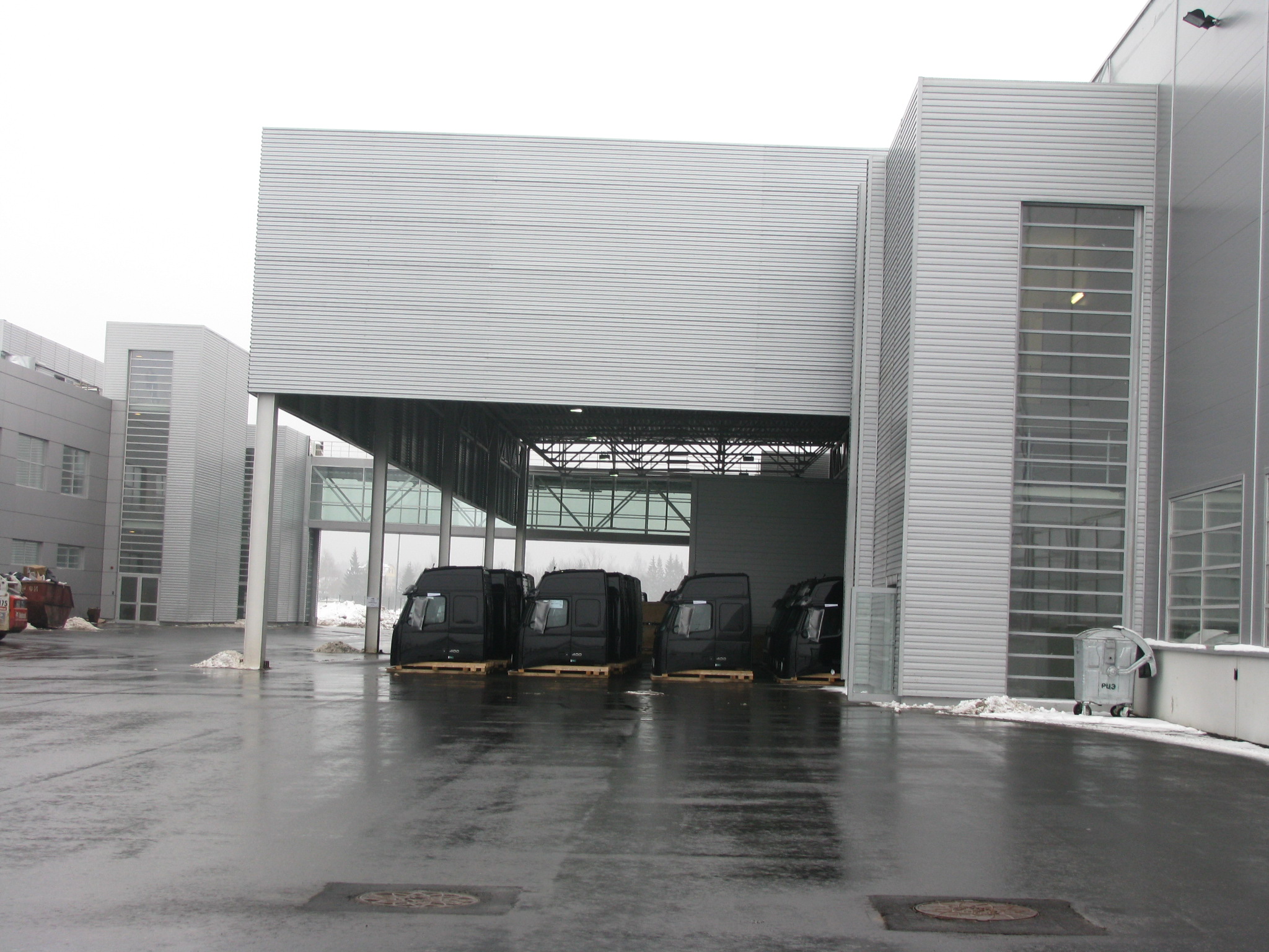 俄罗斯 Volvo·Renault 卡车工厂办公大楼设计-17