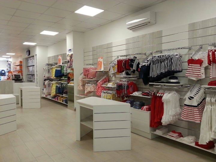 2015 年完成的婴儿中心 Chicco 展示厅设计-3