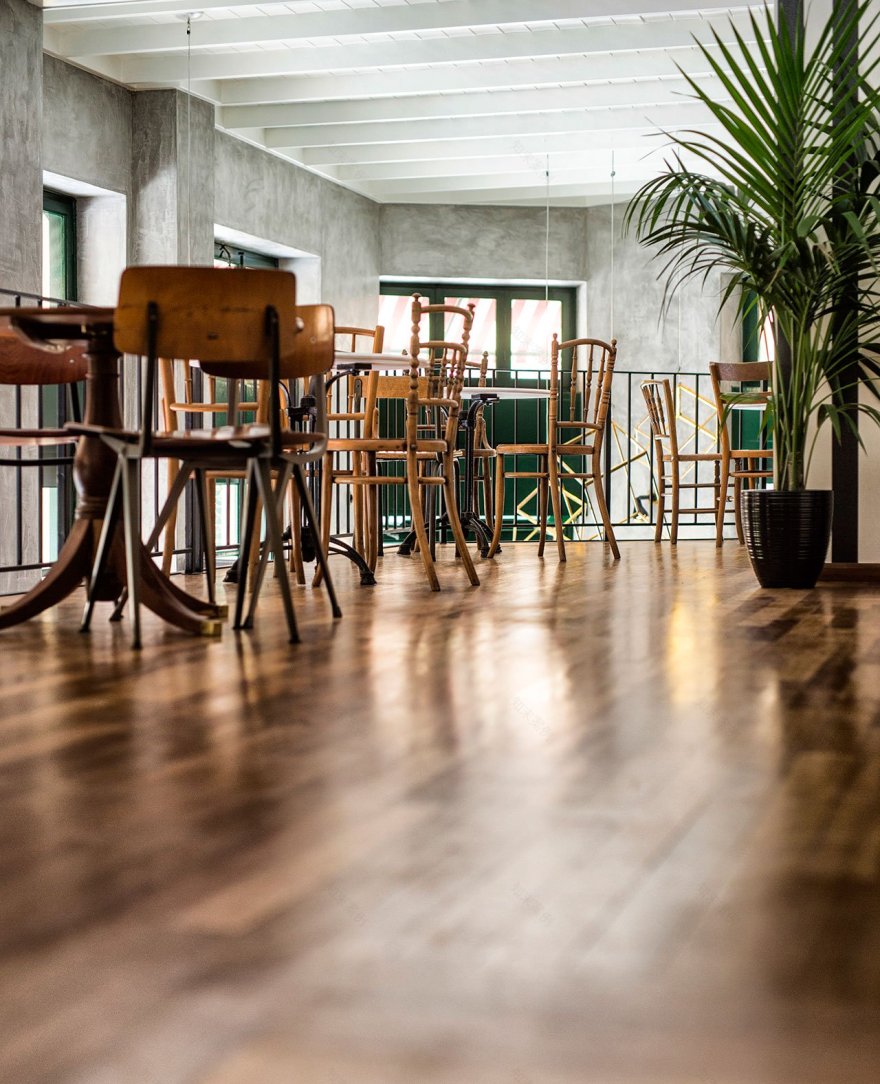 赞帕诺小酒馆-38