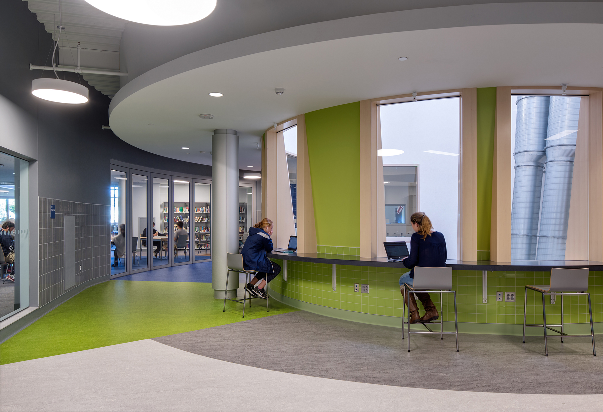 温斯洛普中学,高中-15