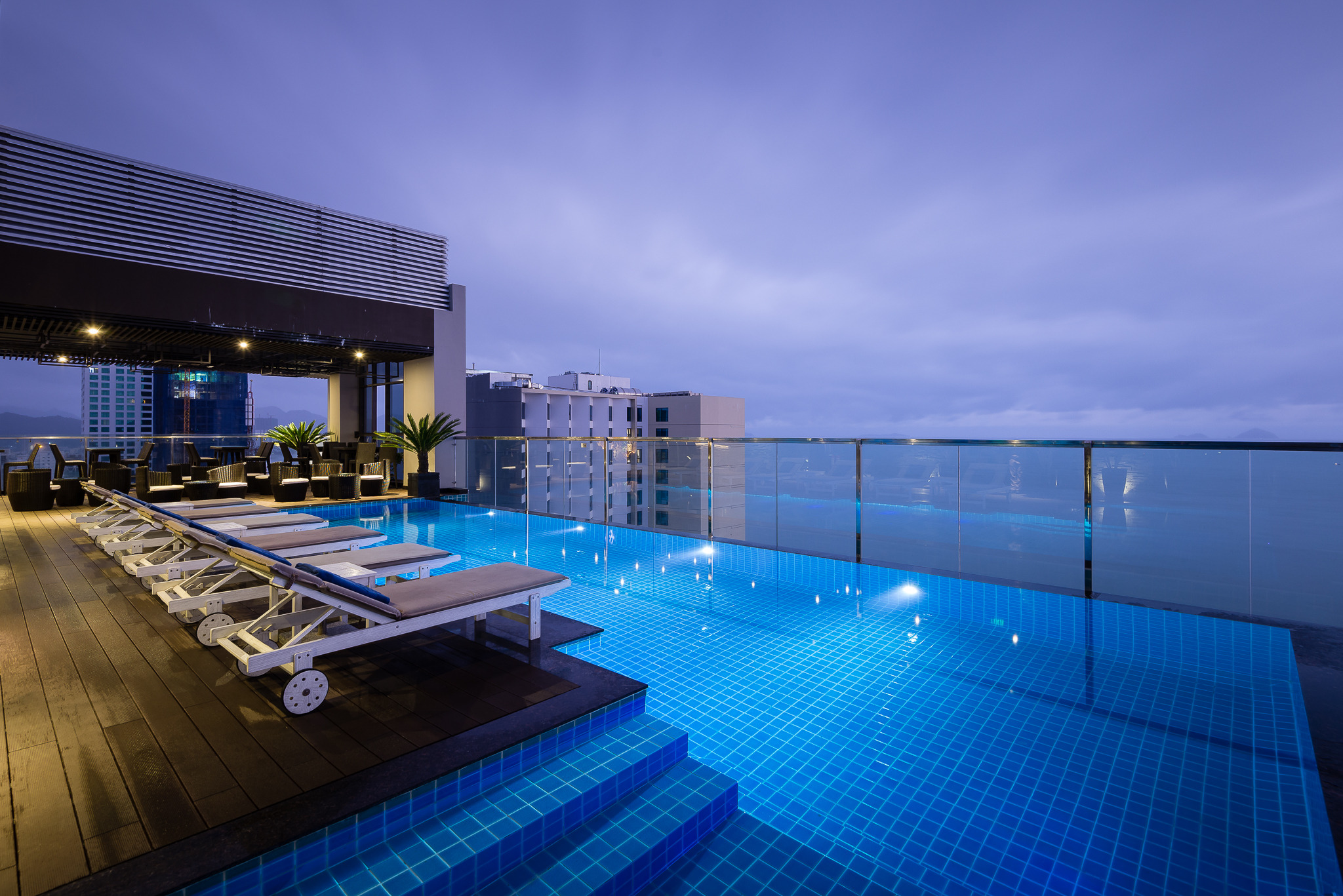 越南芽庄 Alana 酒店 | 绿意盎然的海滨度假胜地-26