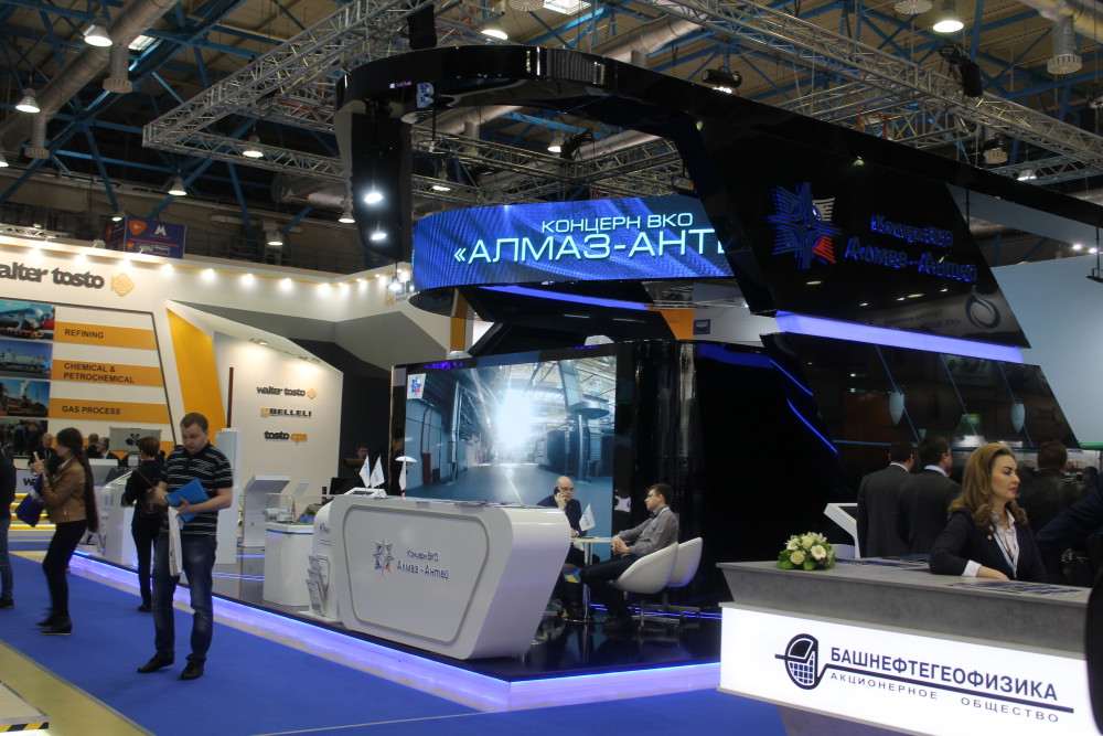 Exclusive Exhibition Stand for the Almaz-Antey-5