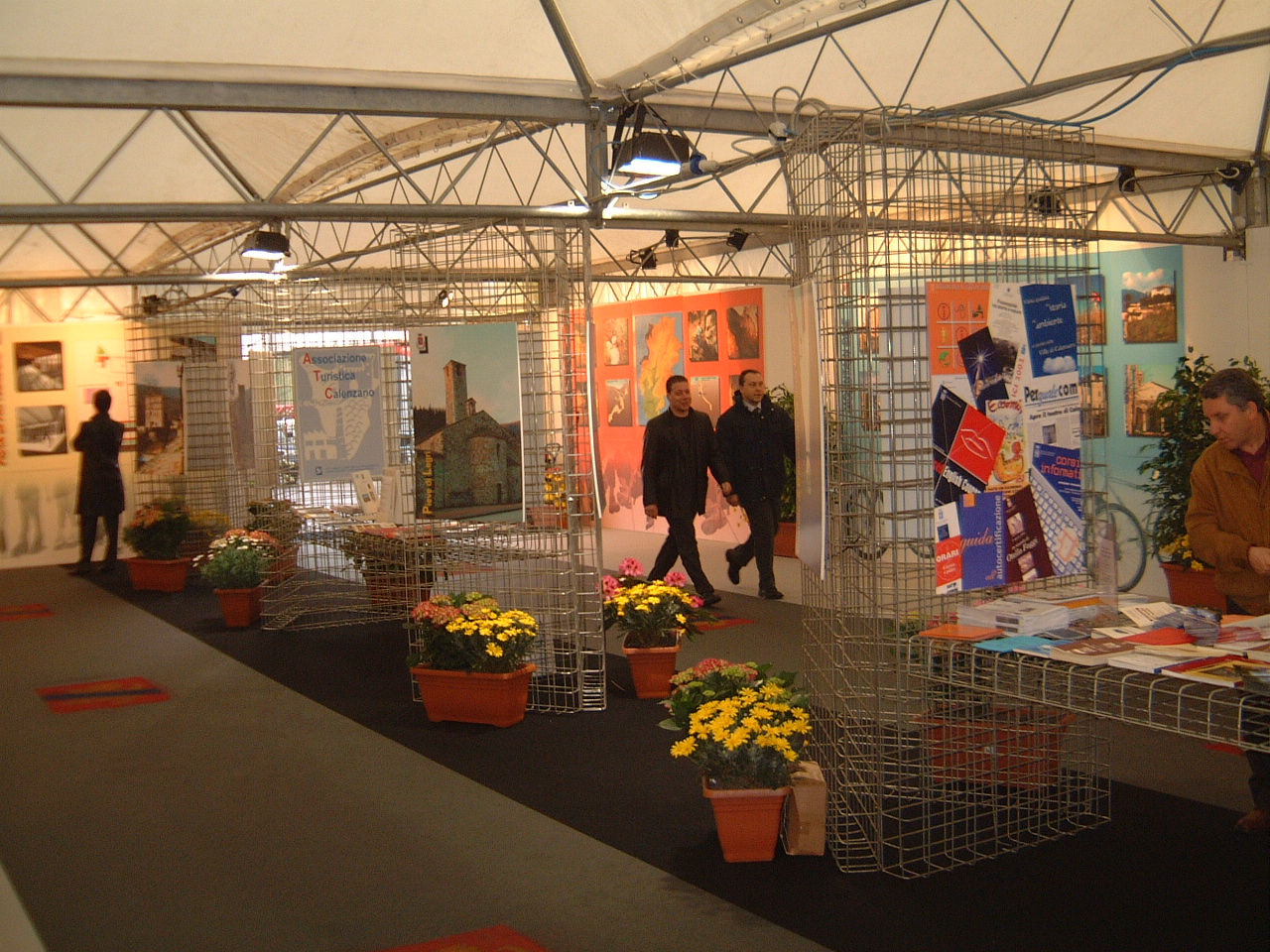 网络艺术之魅——意大利展览设计精选-34