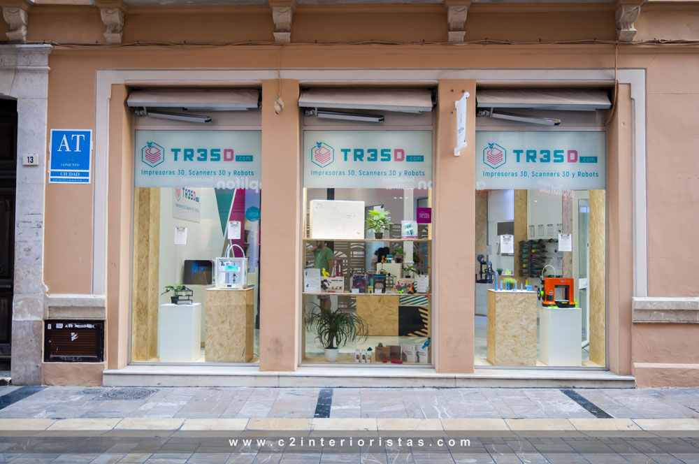 2017 年完成的 TR3SD 3D 打印机商店室内设计-18