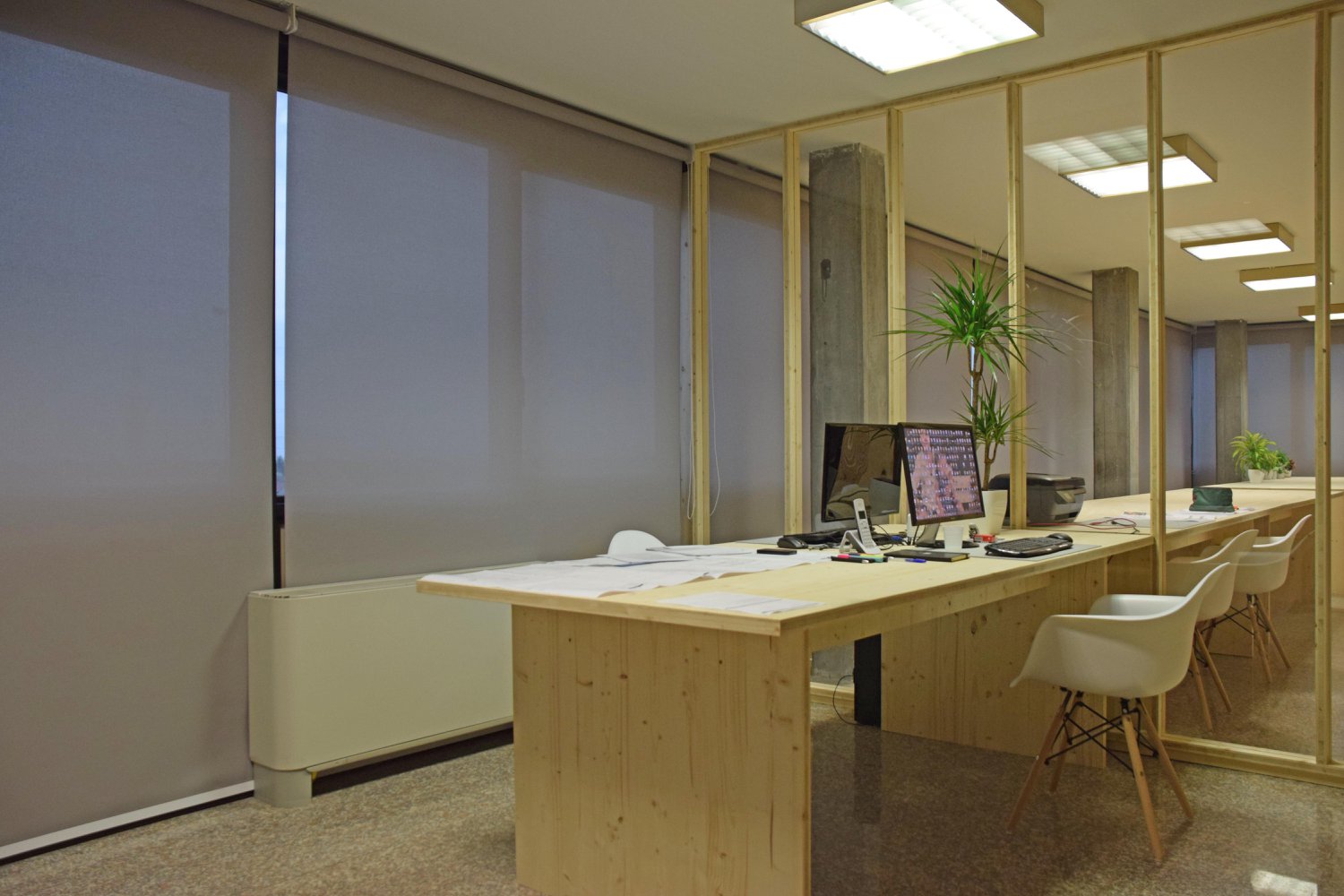 意式简约办公室设计，打造高效工作空间-11