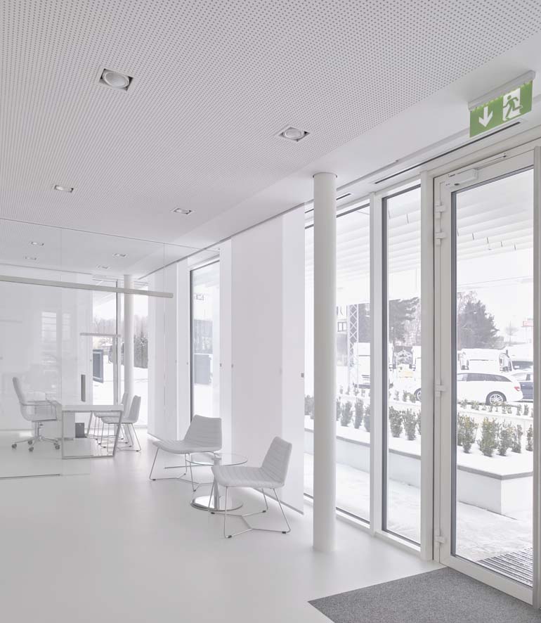 2016 年 AutoPartner 行政楼二手车销售办公室-4