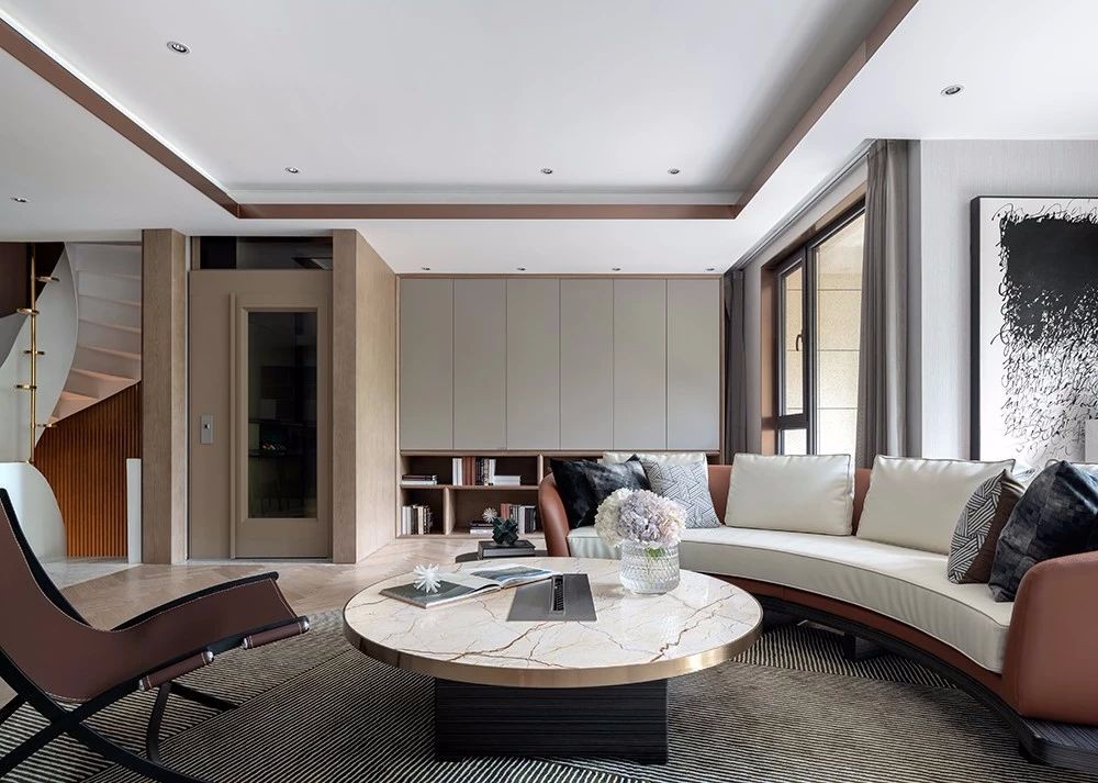 融入自然的艺术别墅，打造生活与空间对话的典范-32