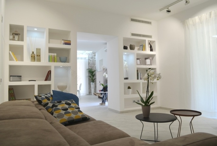 古老住宅变身高雅现代空间-16