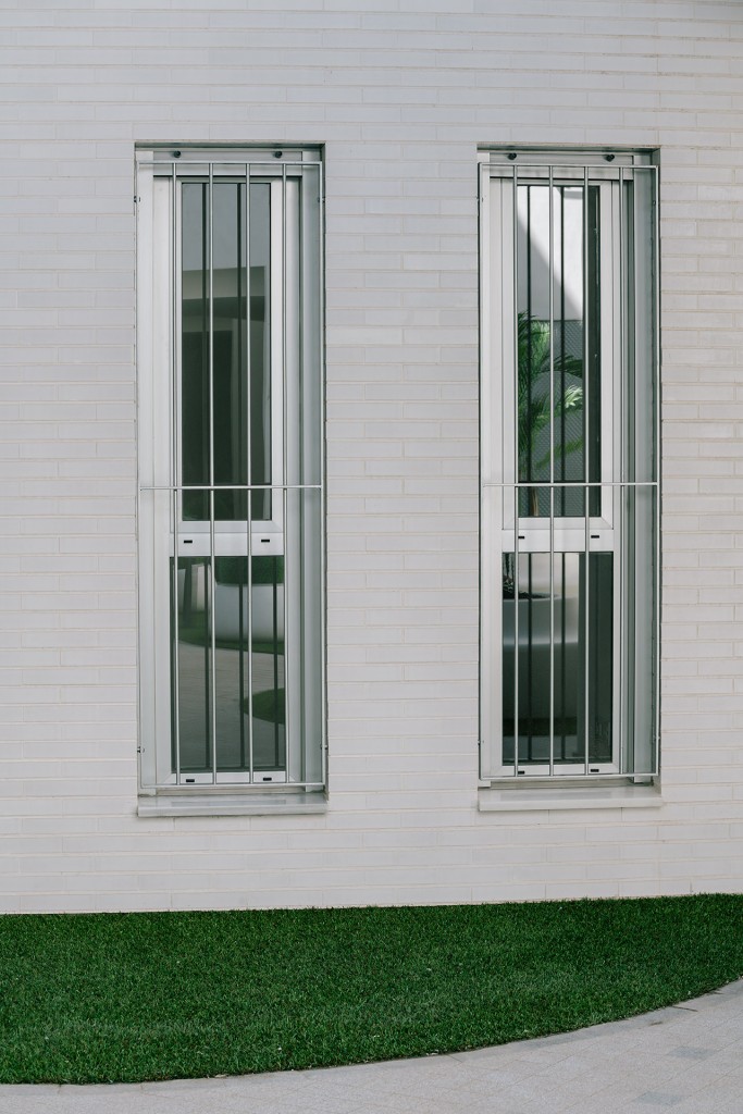 融合历史与当代的塞维利亚多户住宅-34