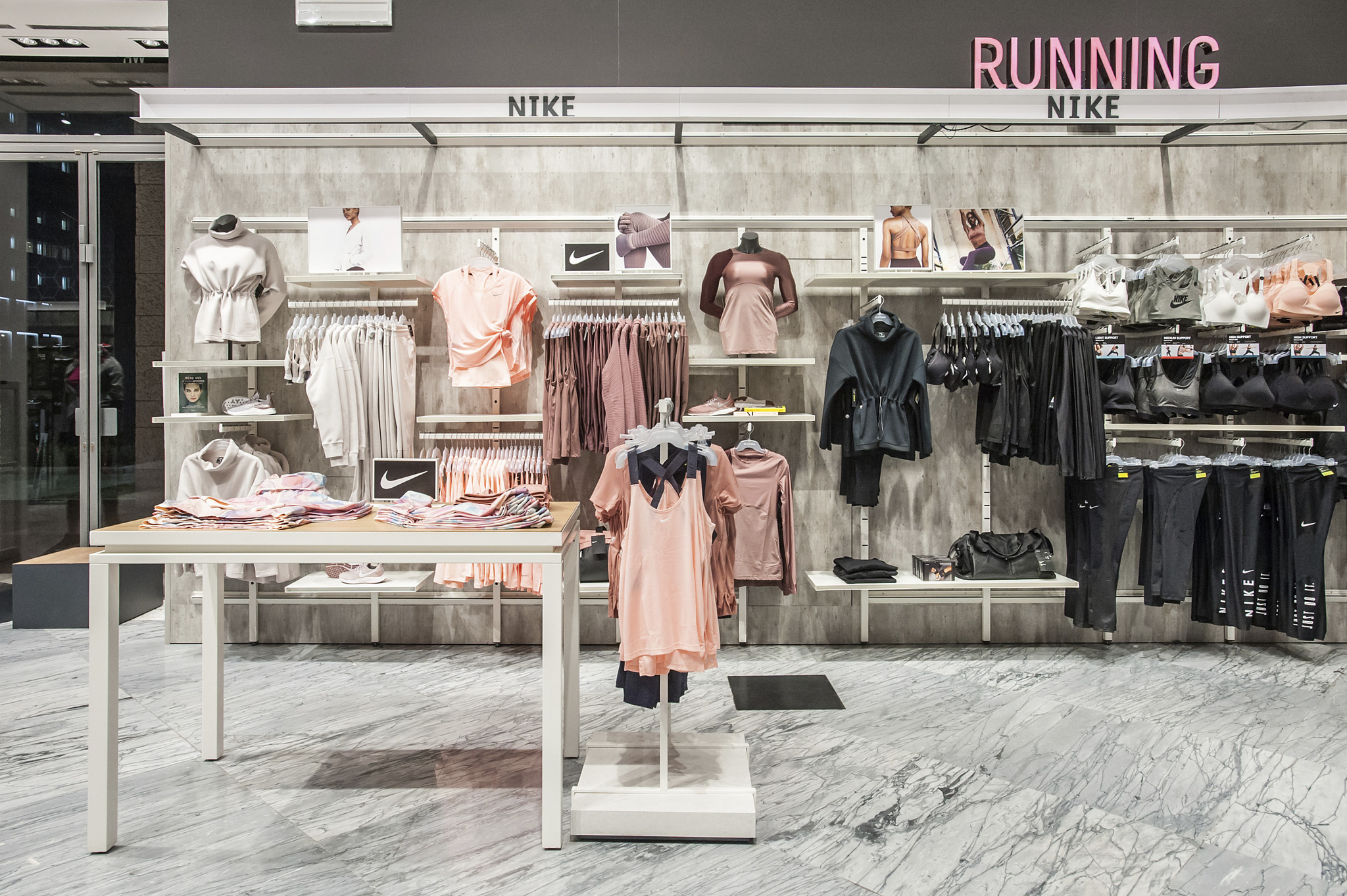 罗马 Cisalfa 店铺 · 女性区域 3·0 设计-7