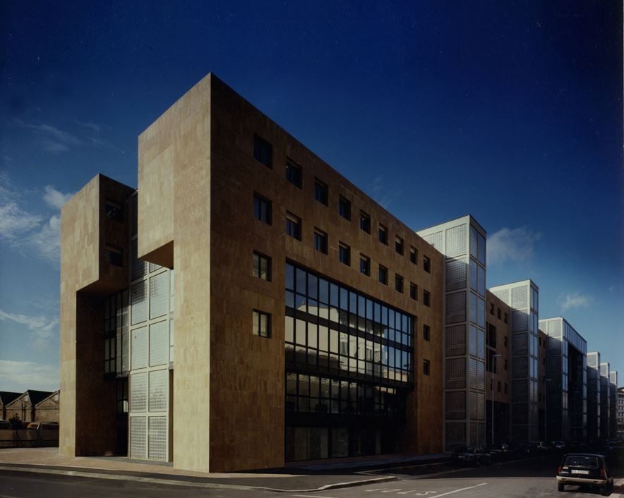 "Galileo"多功能中心 | 传统与现代的融合-0