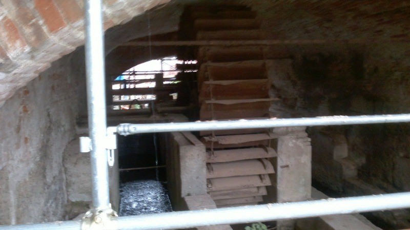 古堡图书馆的现代复兴 · Basiglio 镇“Il Borgo di Vione”项目-9