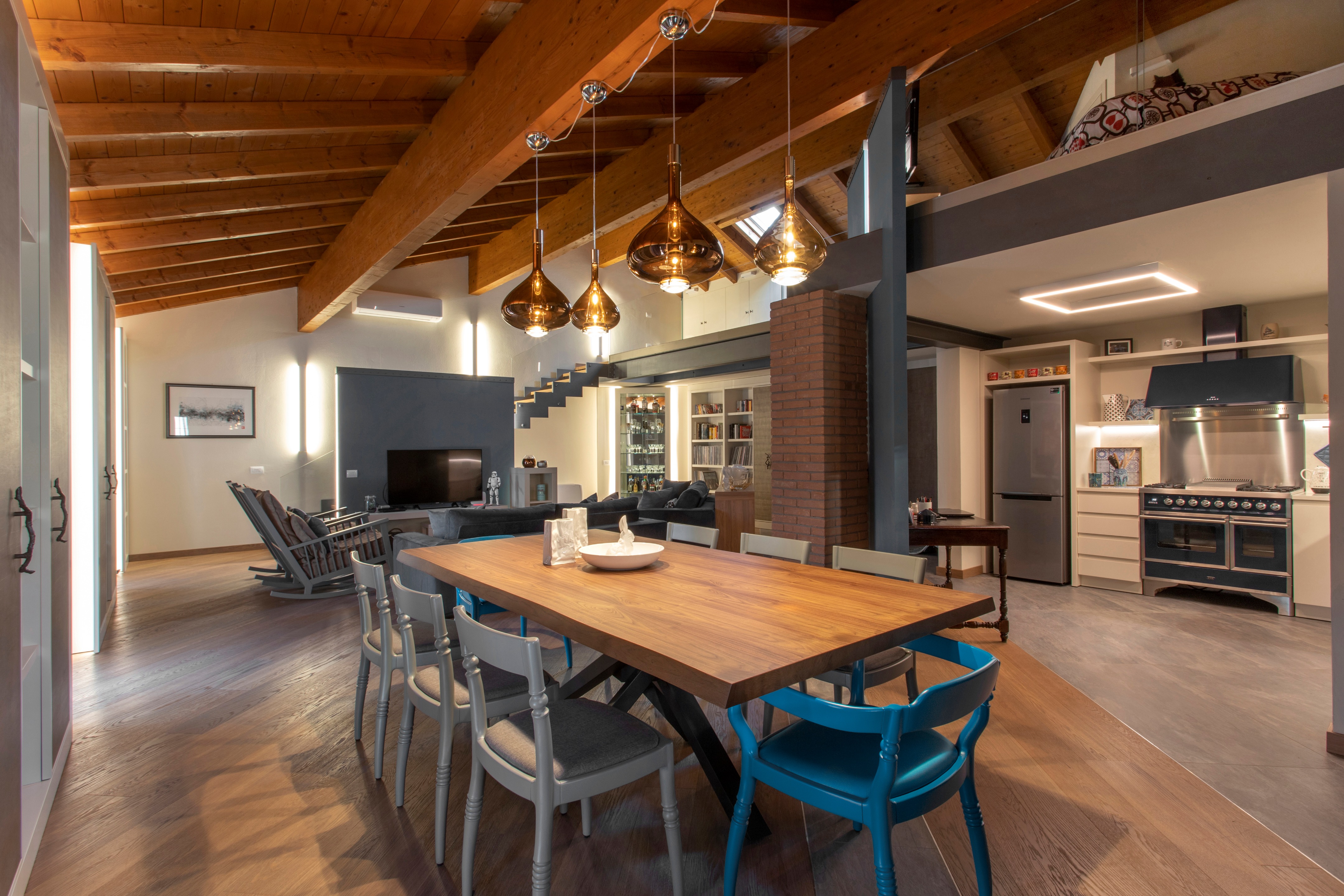 2018 年完成的意大利乡村别墅改造-2