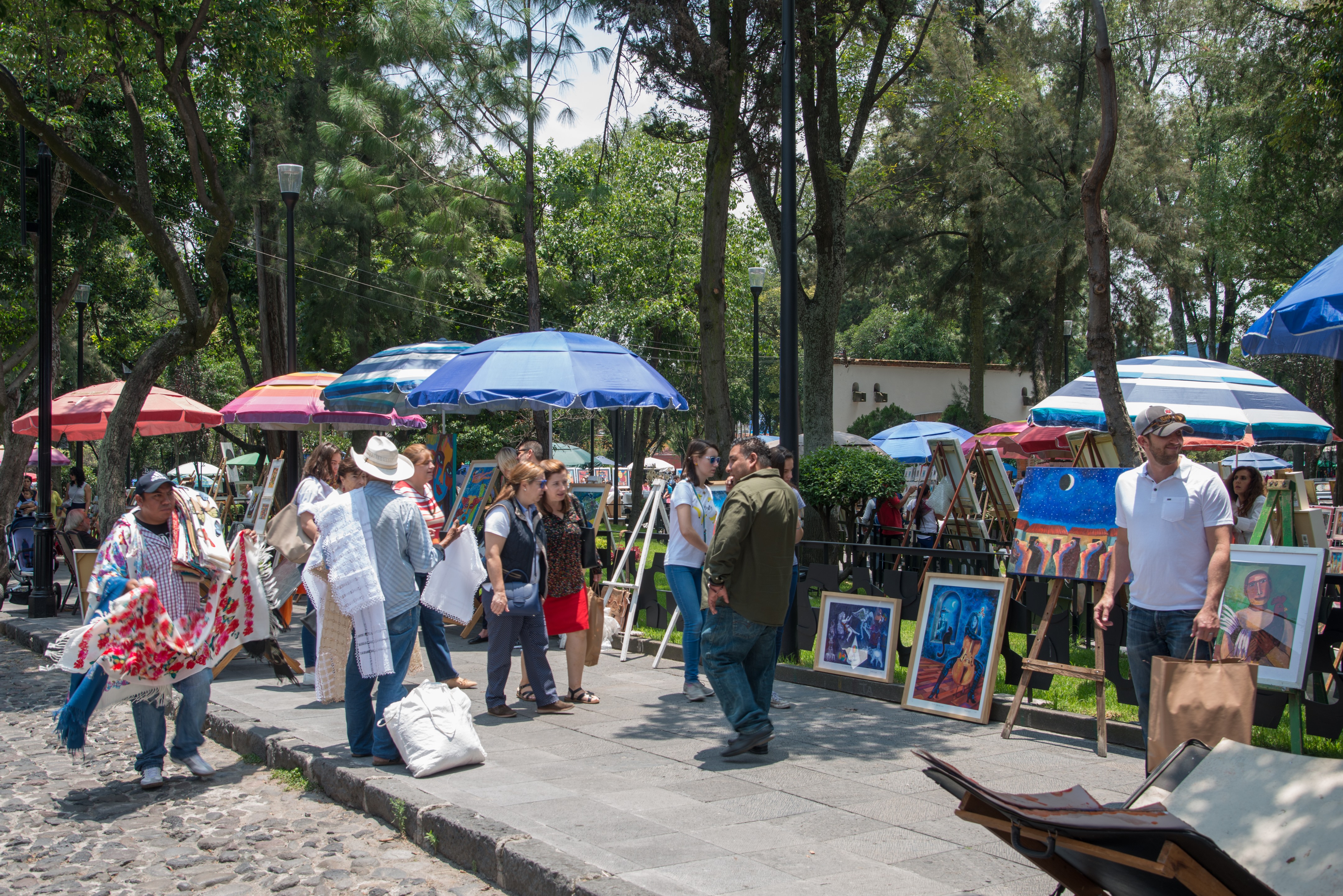 墨西哥城圣哈辛托广场历史遗迹的现代复兴-8