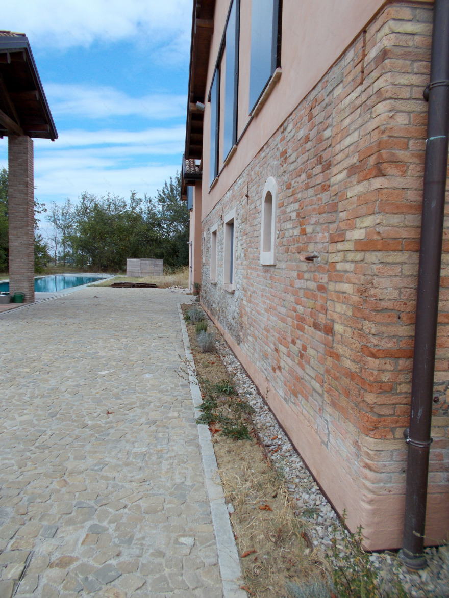 2015 年乡村别墅重建 | 砖石结构与私人定制家具的完美结合-49