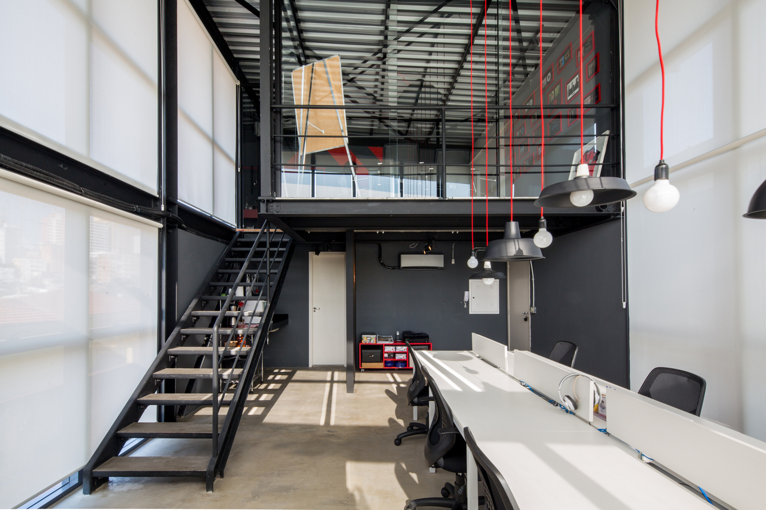 巴西圣保罗 Live Biz 工作室翻新设计-28