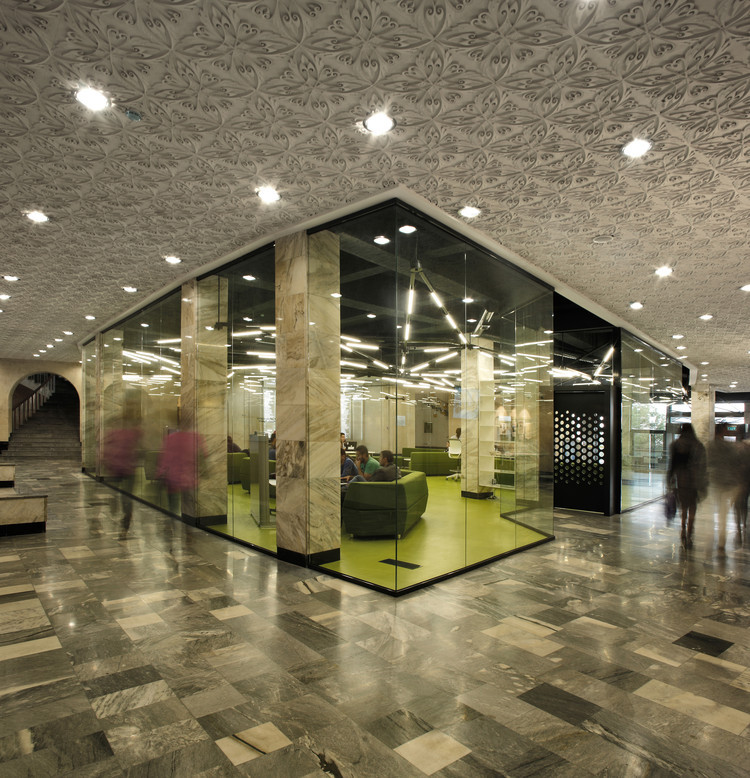 亚美尼亚美国大学翻新工程-9