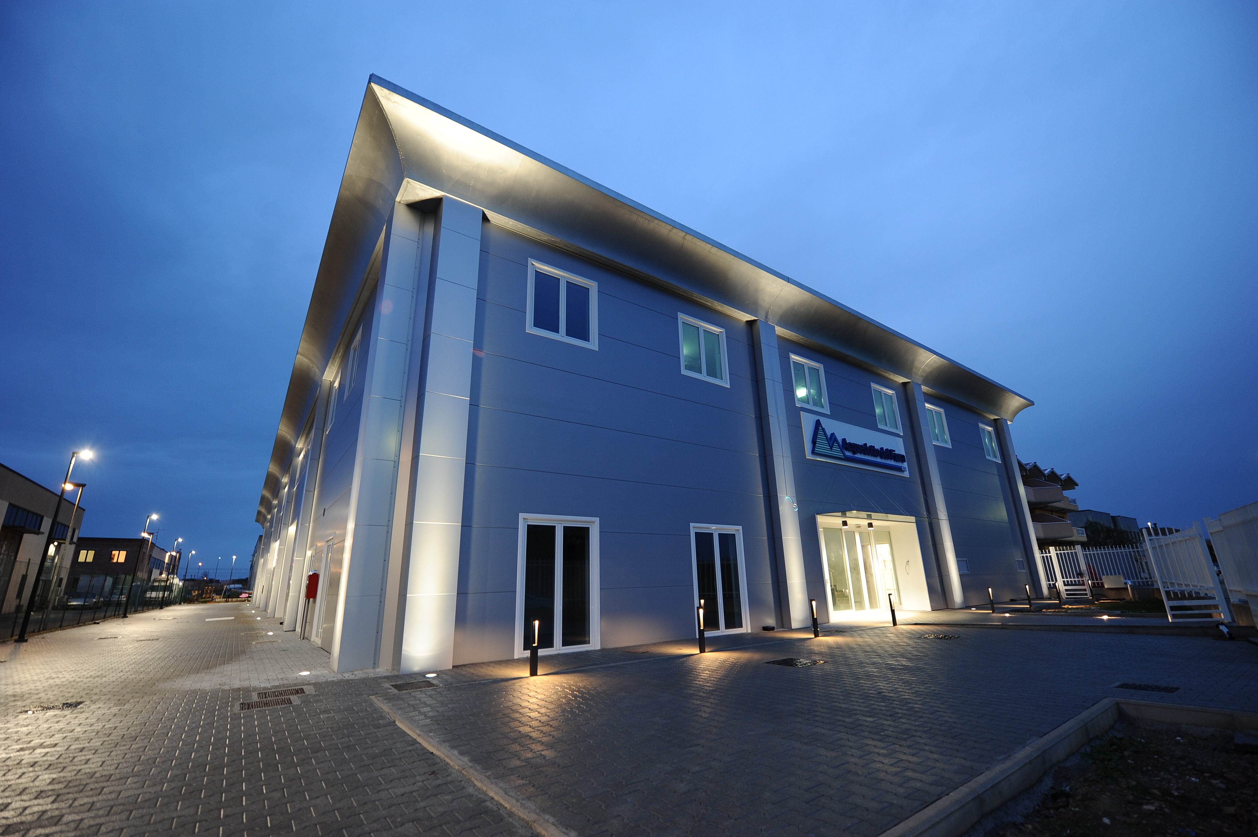 2017 年完成的政府机构办公楼改造-7