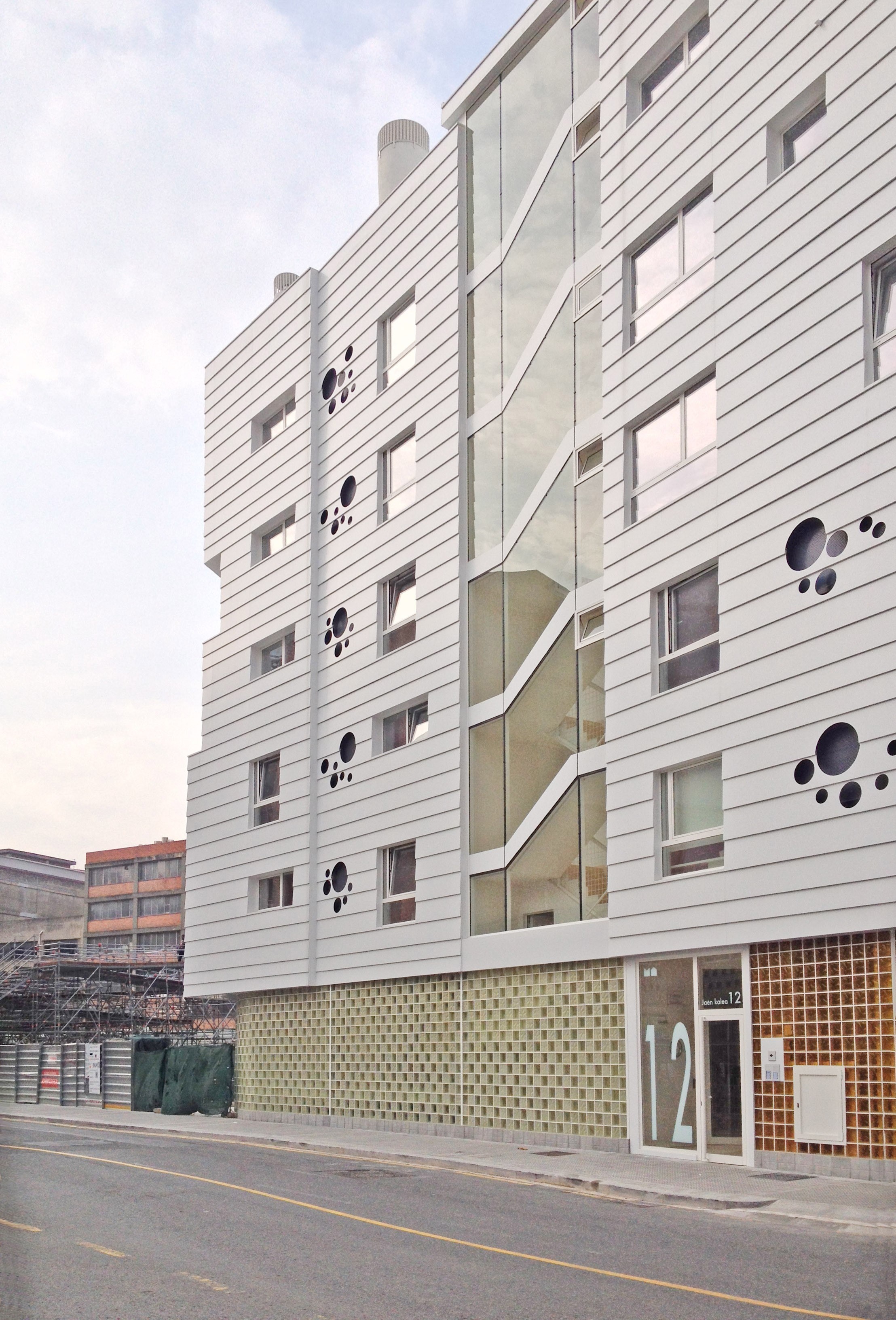 绿意盎然的新型社区住宅——玻璃时代 cooperative 之家-7