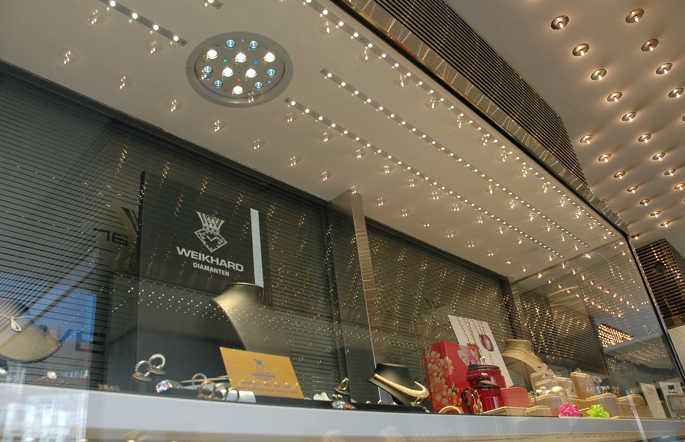 "有机表面"理念下的设计佳作-5