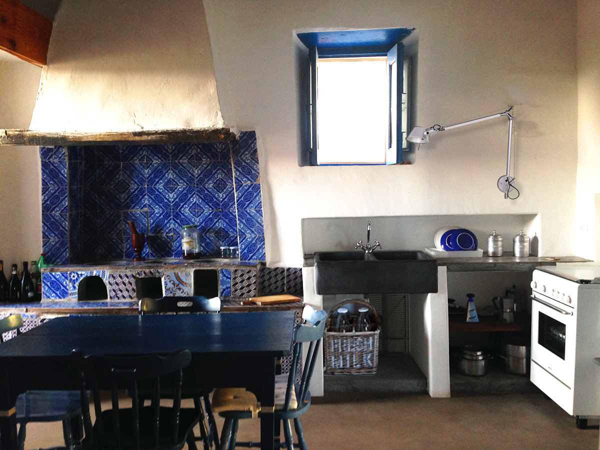 罗马海滨简约风格住宅-2