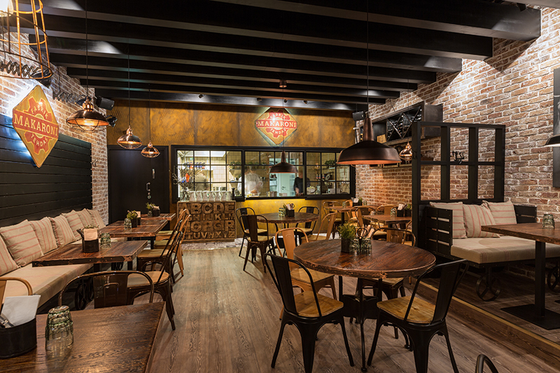 芬兰 Jumbo 购物中心的"Makaronitehdas"餐厅,工业风内饰引人入胜-7