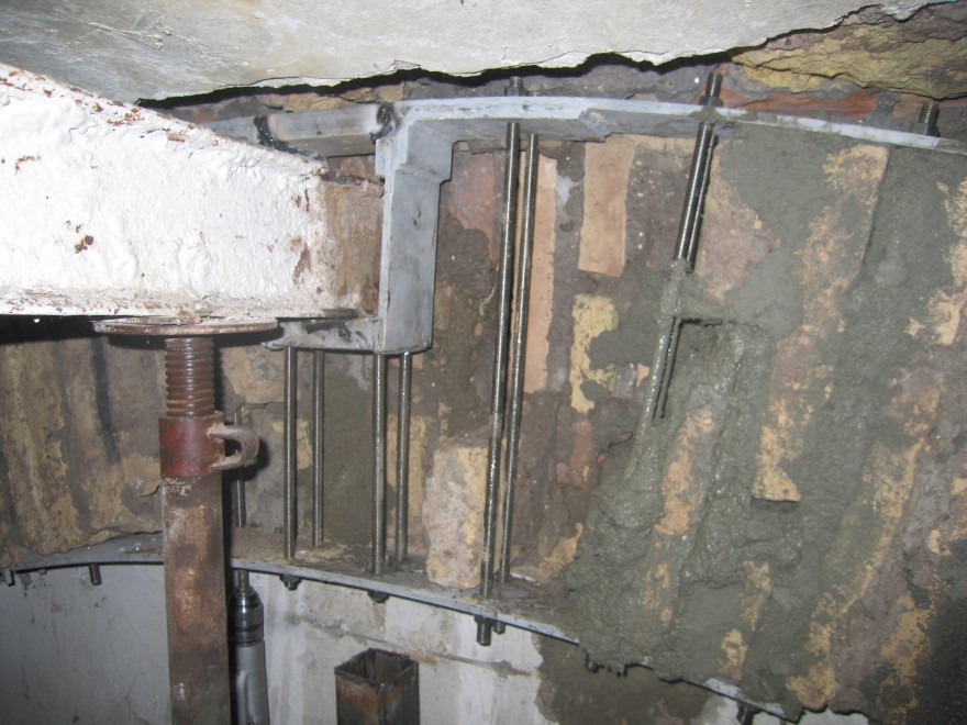 2007 年罗马历史建筑结构加固修复案例-36