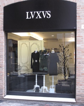 私人定制服装店的魅力空间