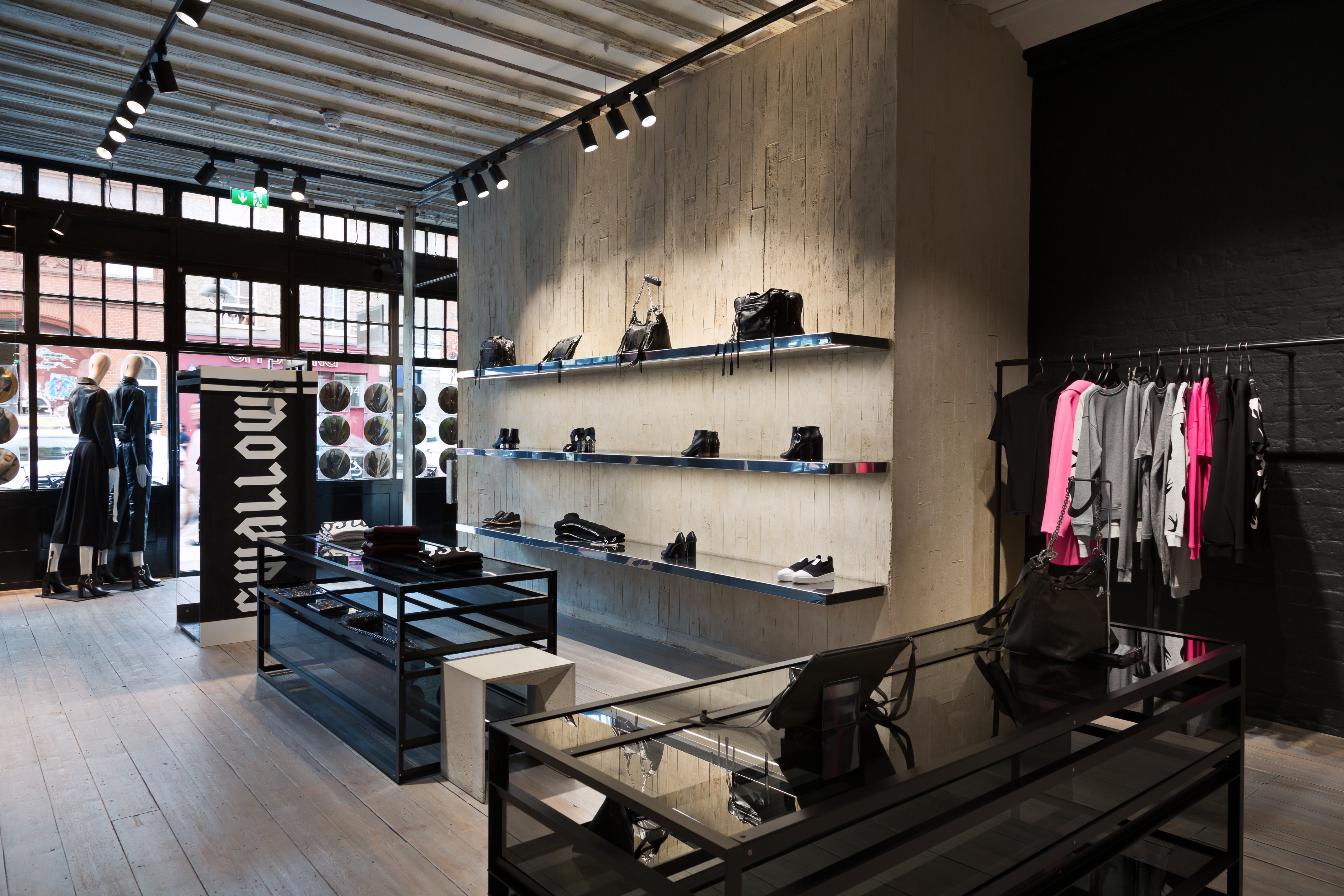 伦敦 Ale·ander McQueen 旗舰店-9