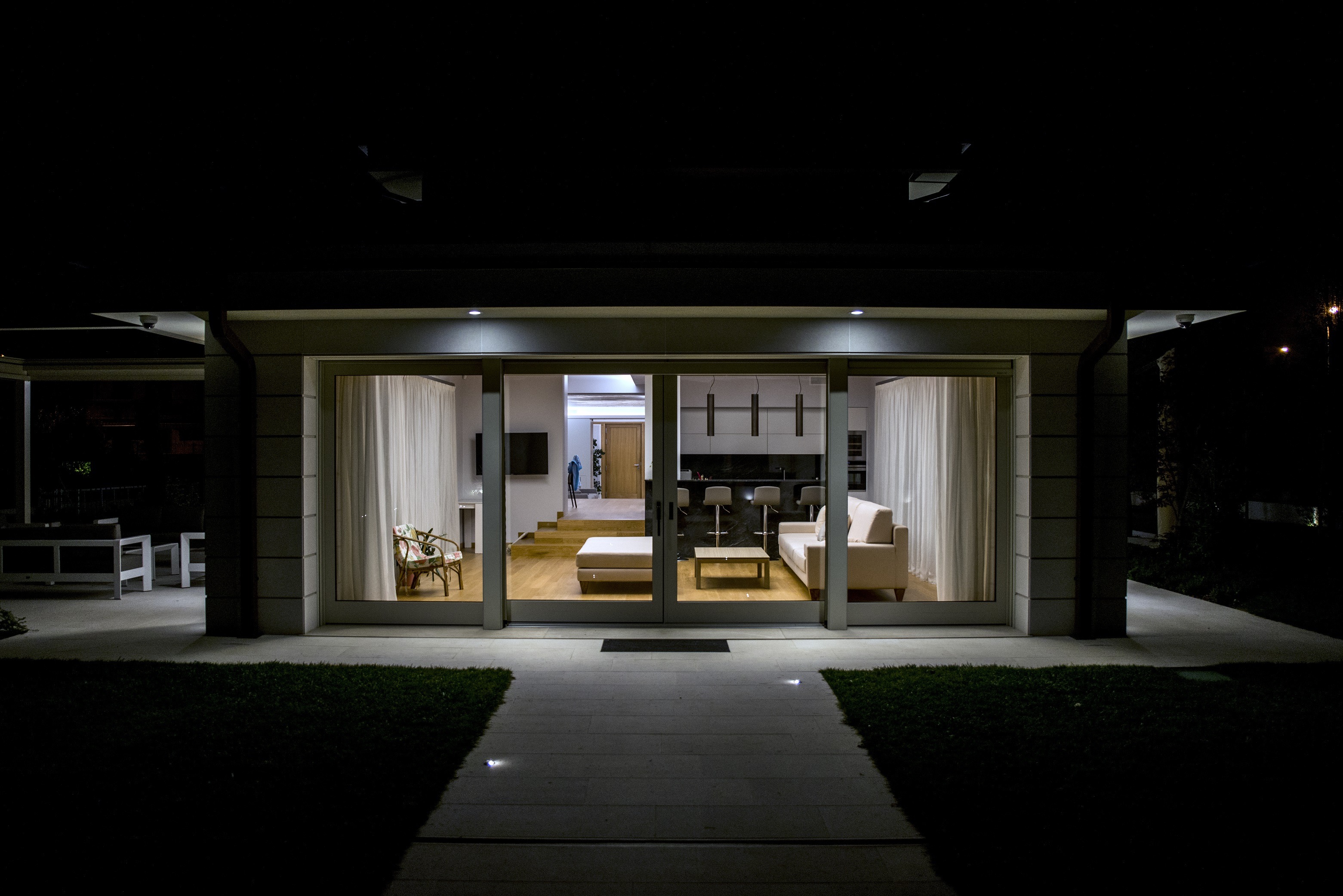 意式乡村别墅的现代焕新 | 舒适与环保的完美结合-19