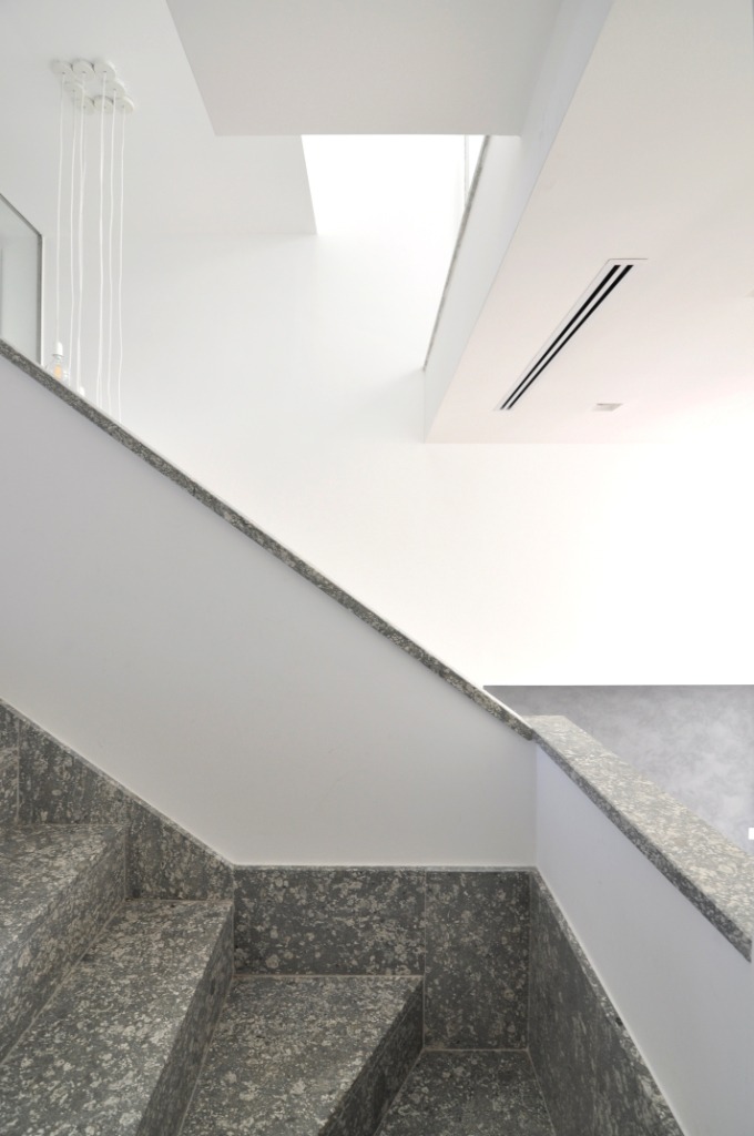 意式海滨小城住宅的现代演绎-15